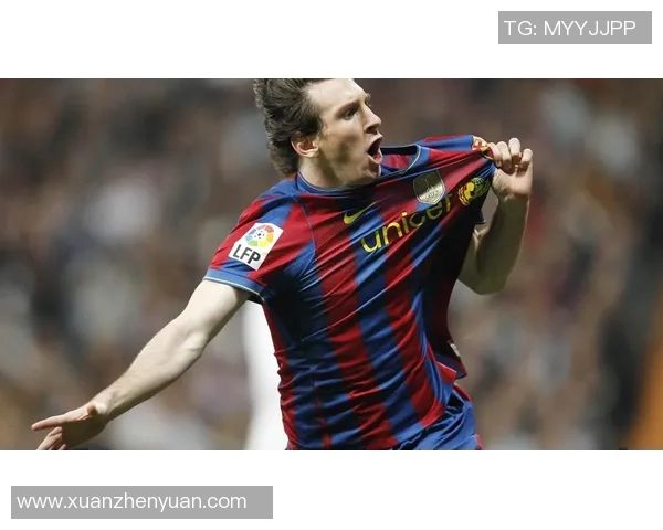 高清足球明星卡图片壁纸尽享球场魅力与激情瞬间的完美呈现